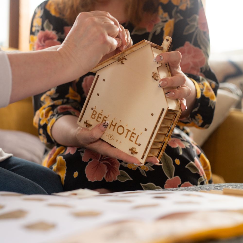 DIY Bee Hotel Kit - Gift of The Year 2024