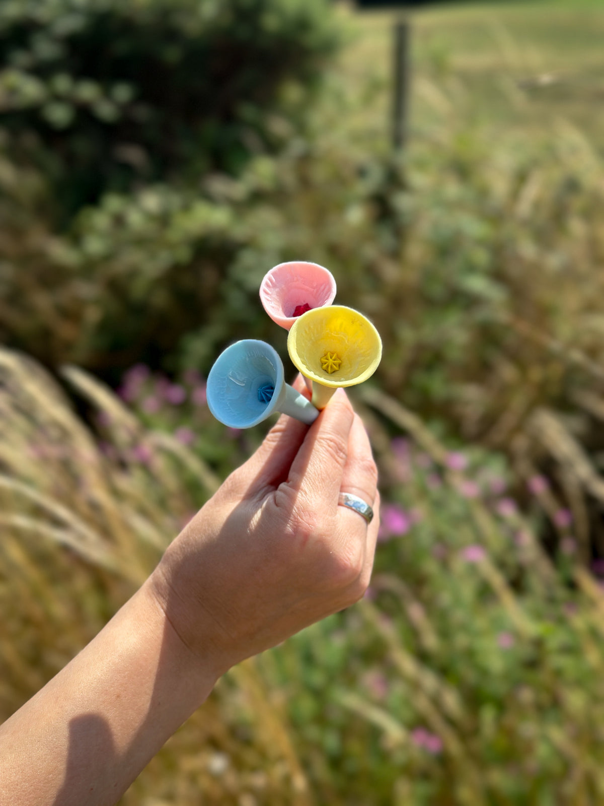 Bee Cups™ Watering Stations – Beevive